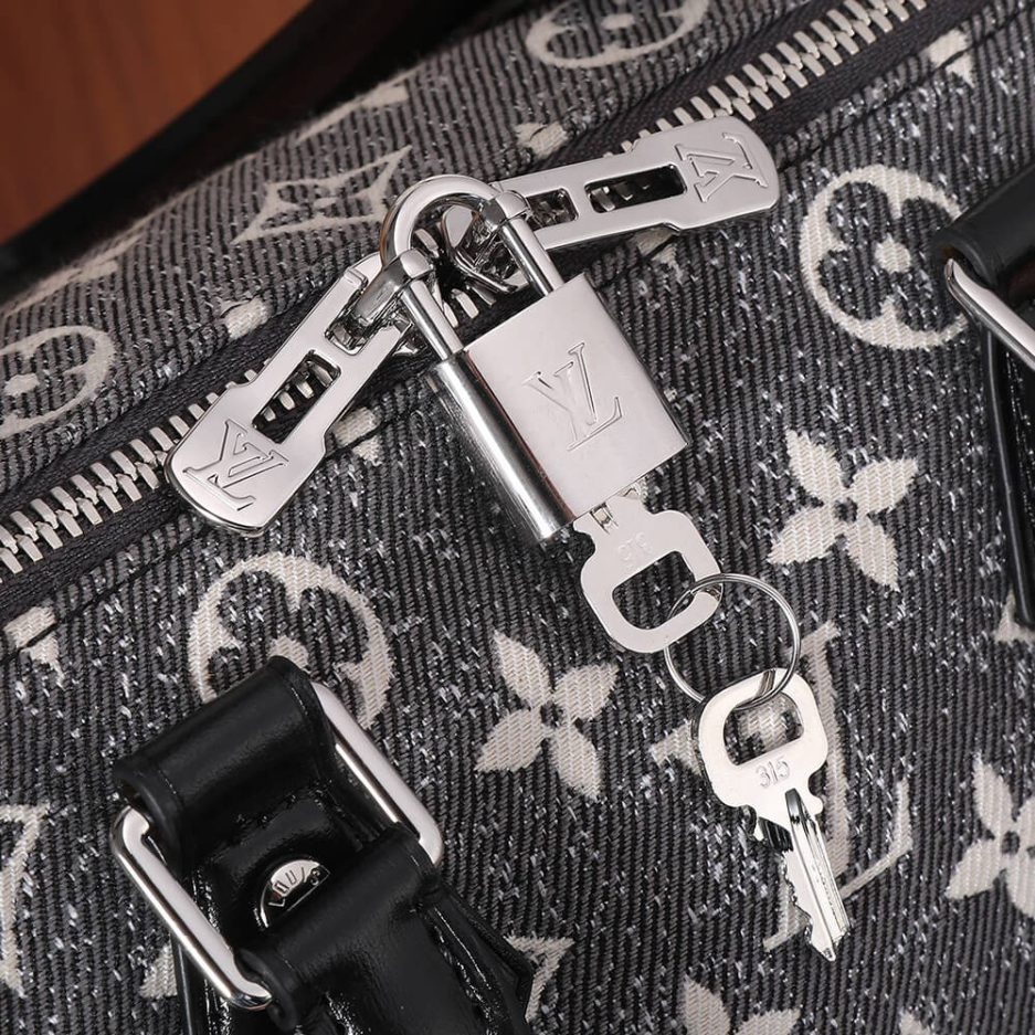 LV Speedy Bandouliere 25